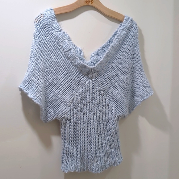 Jessica Simpson Sweaters - Jessica Simpson Chunky Knit Soft Acrylic Short Sleeve Sweater Light Blue Wmns S